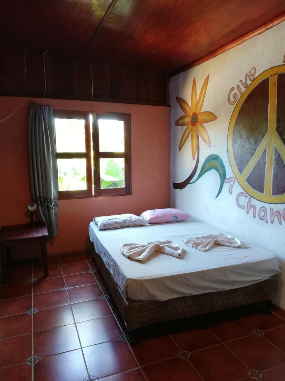 Lazy Crab Hostel Balgue Екстериор снимка