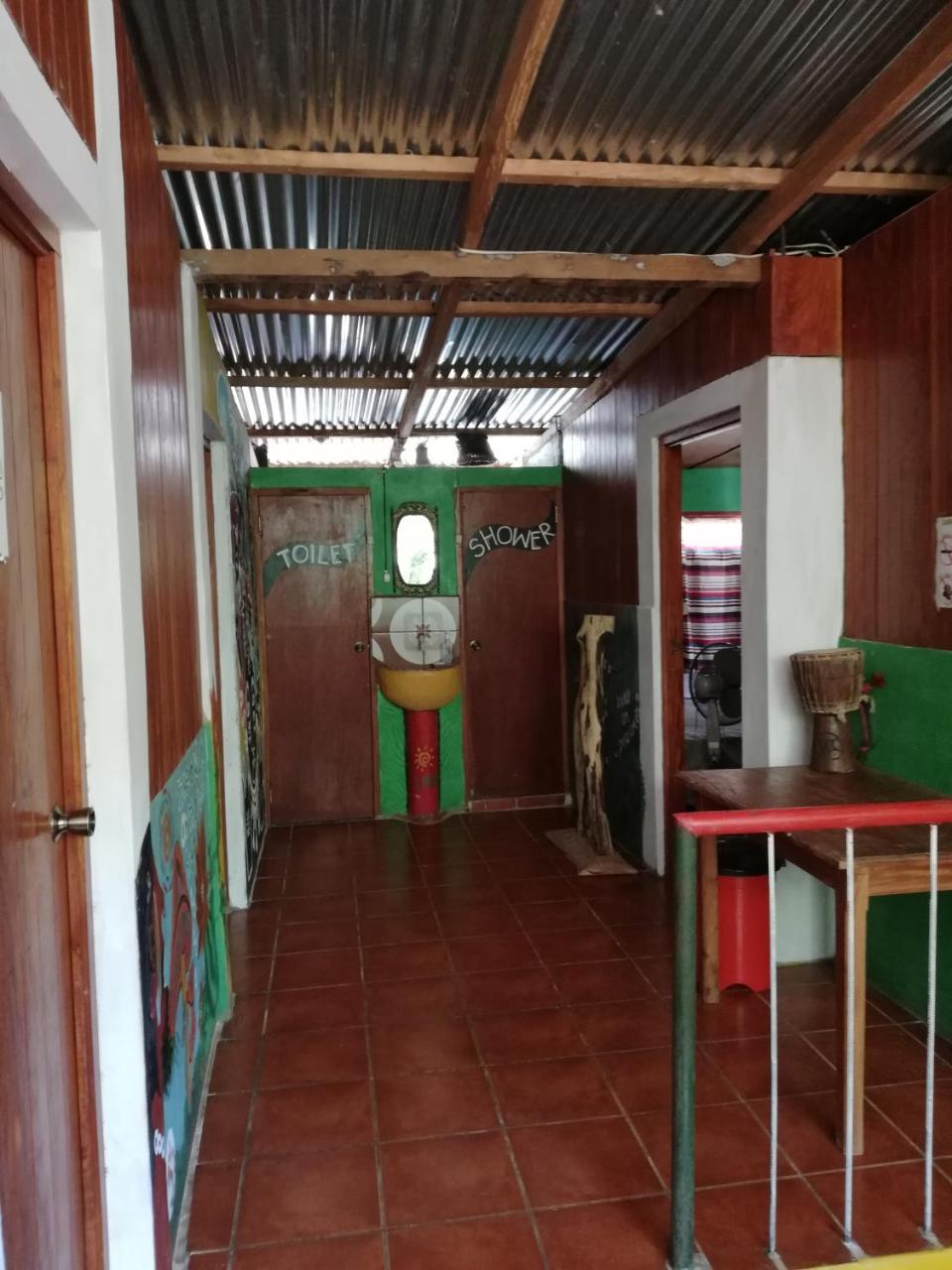 Lazy Crab Hostel Balgue Екстериор снимка
