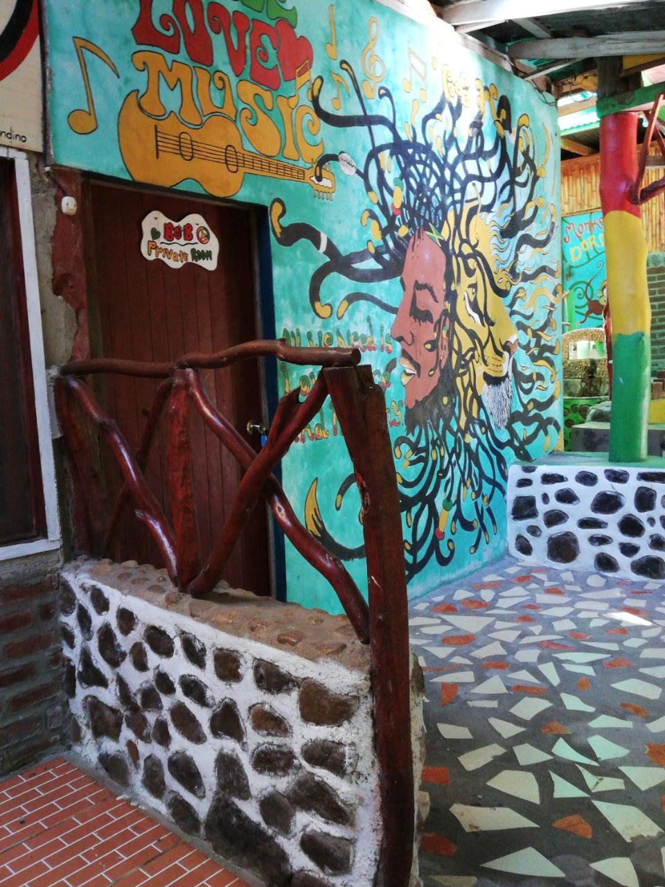 Lazy Crab Hostel Balgue Екстериор снимка